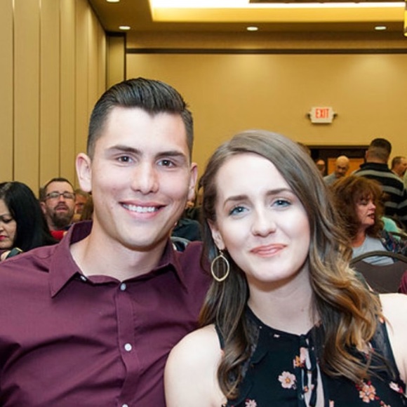 Meet your Posher, Rebeka - Picture 4 of 7